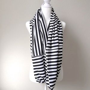 Lululemon Vinyasa Scarf Zippered Apex Stripe Black White O/S Excellent like new